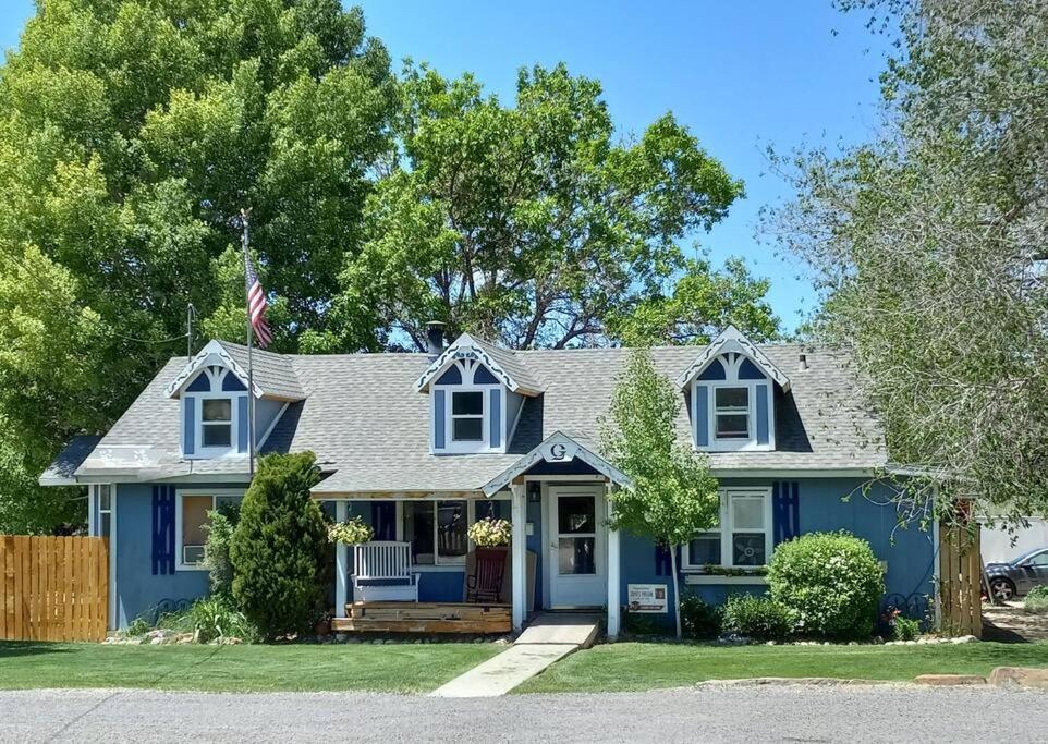 The Goulding Cottage And Farm - 4 Beds, 3 Baths Henrieville Exterior foto